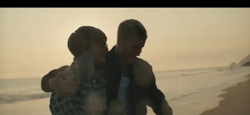 Simbol Cinta yang Tertinggal  (credit: Youtube.com/Justin Bieber)