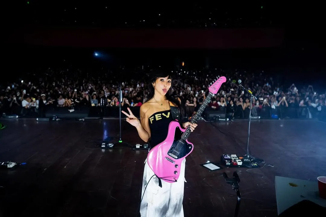 Makna lagu Glue Song Beabadoobee yang hangat dan lembut (credit:instagram.com/radvxz/sefutography)