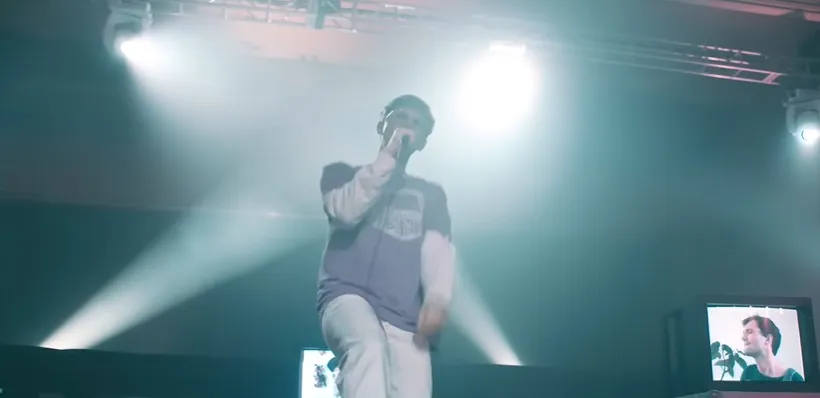 Belajar Melepaskan (credit: Youtube.com/ Glass Animals)