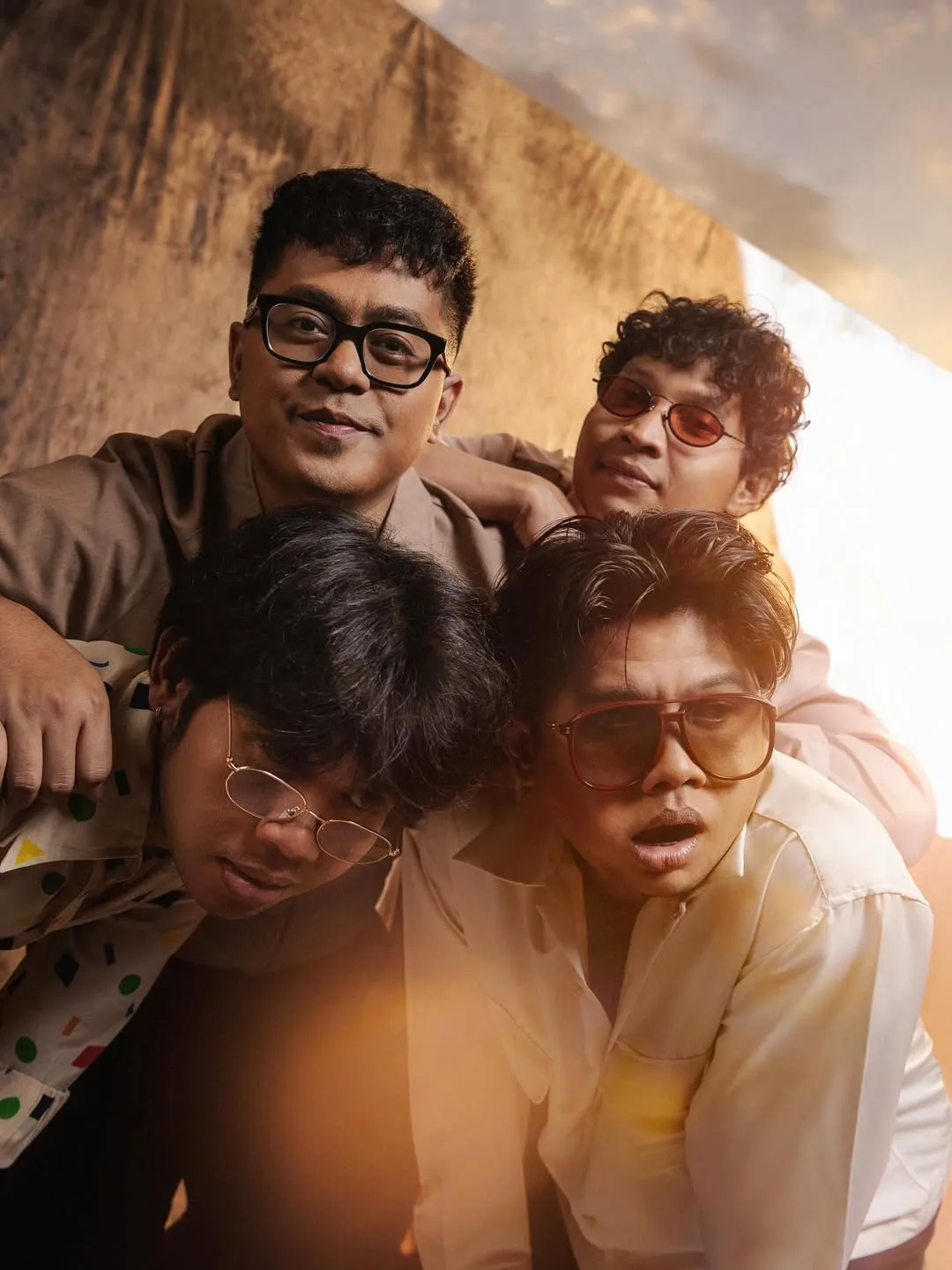 Arti dan Makna Lagu Juicy Luicy - Lampu Kuning (credit: instagram/juicyluicyband)