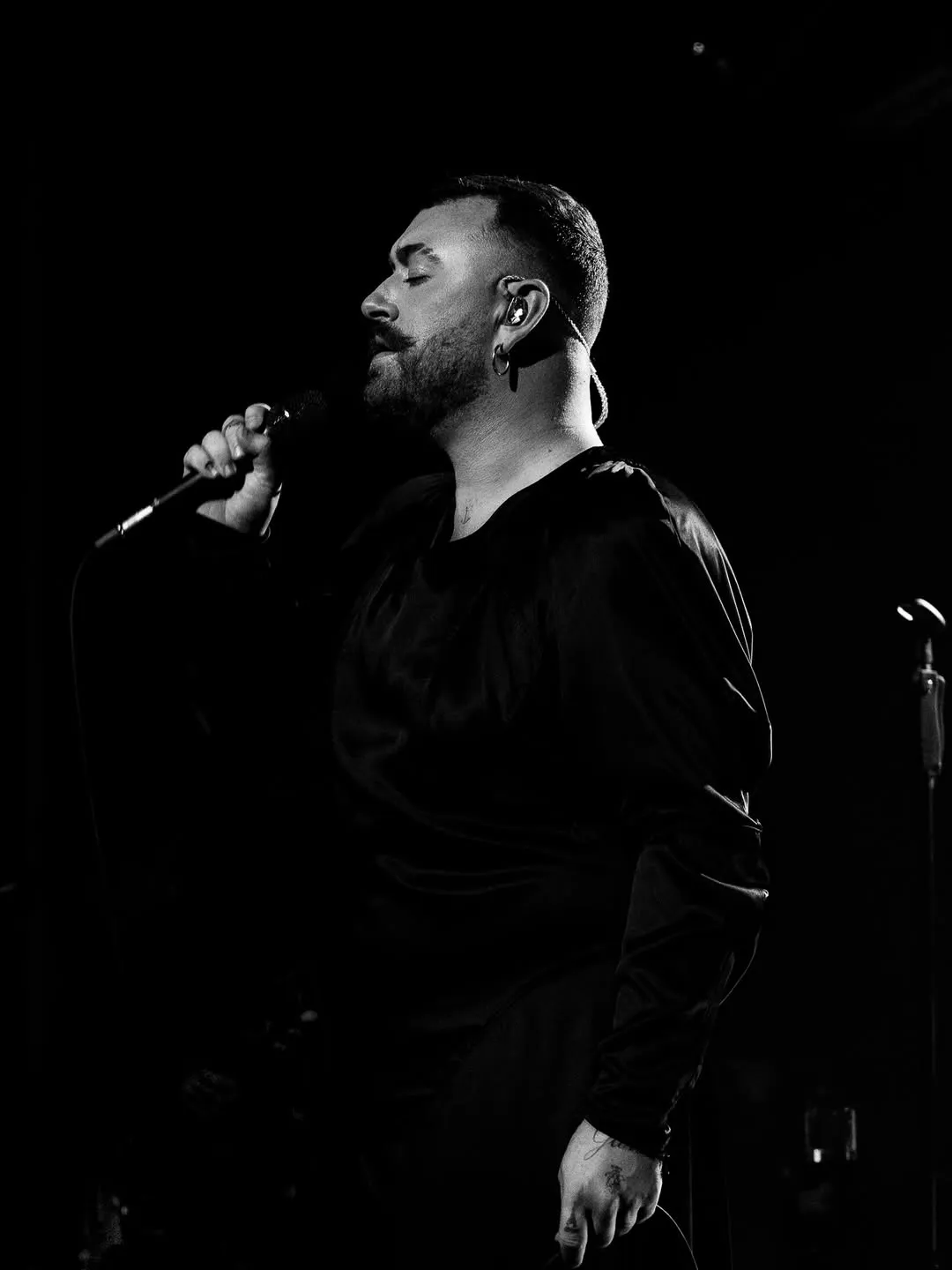 makna lagu Lay Me Down Sam Smith/cr: instagram @samsmith