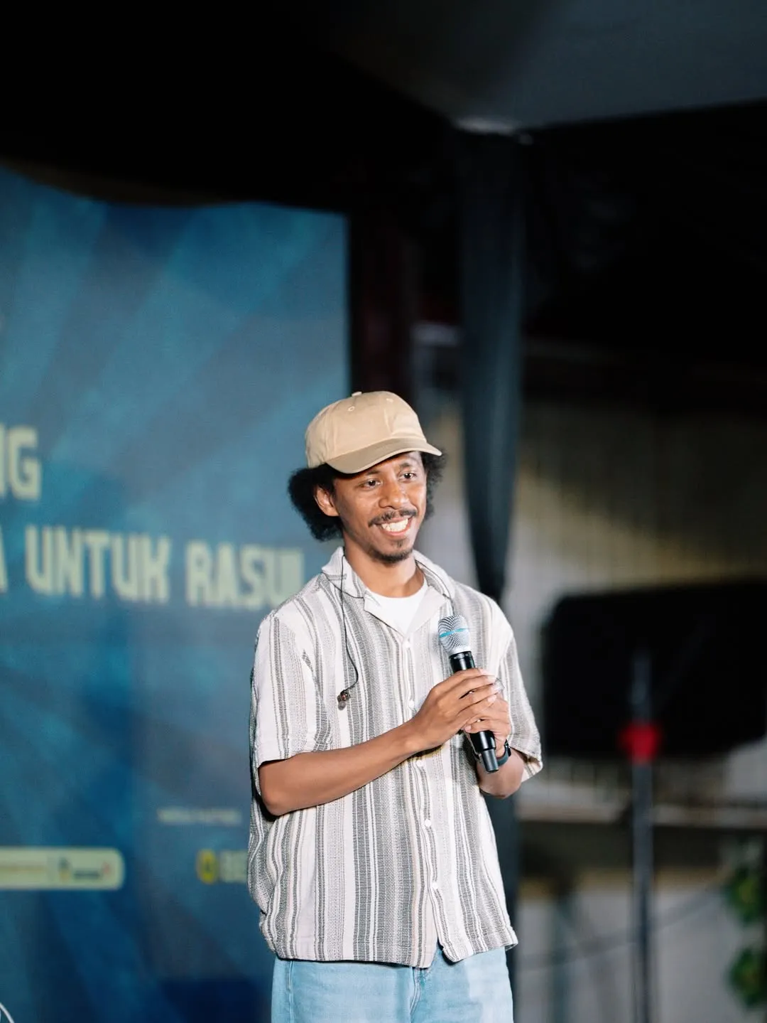 makna lagu Lesung Pipi Raim Laode/cr: instagram @raimlaode