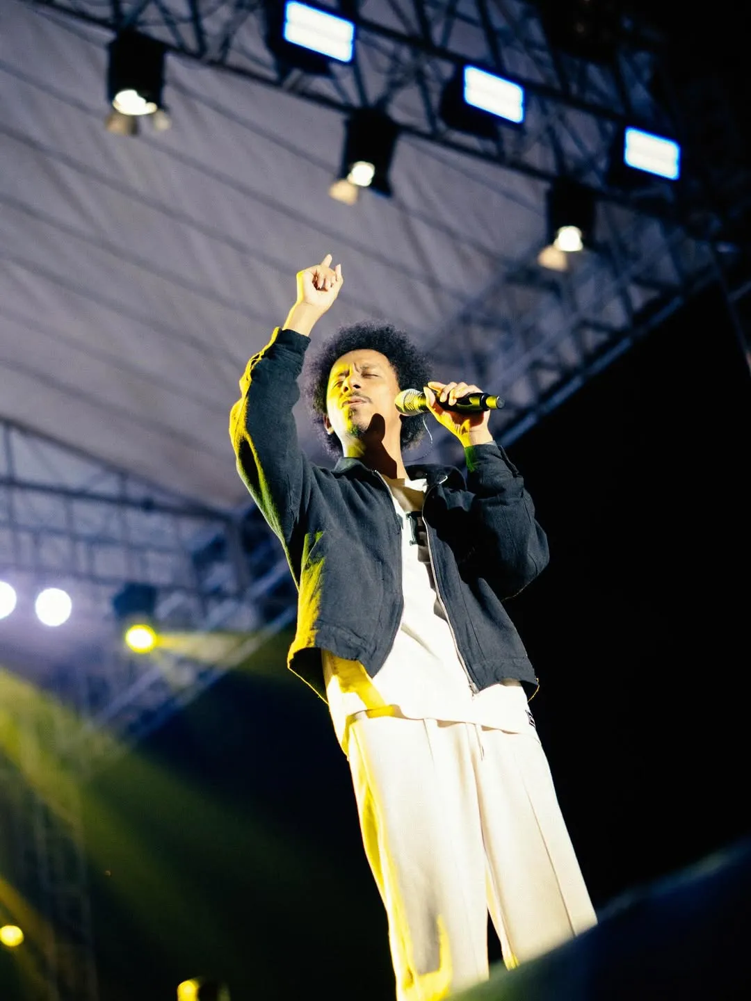 makna lagu Lesung Pipi Raim Laode/cr: instagram @raimlaode