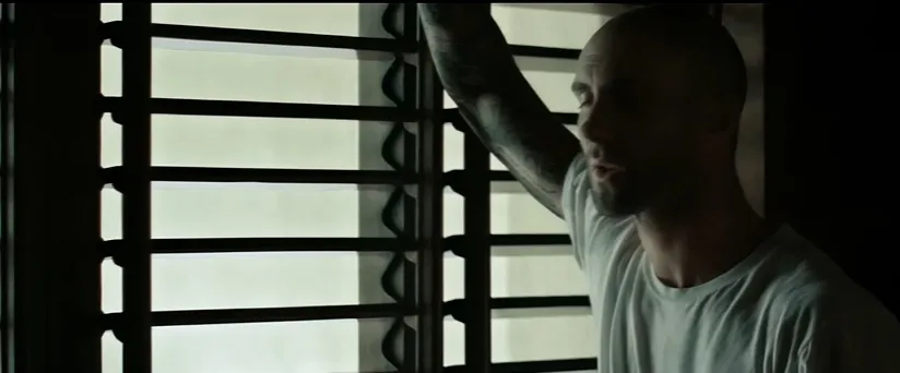 Makna Lagu Locked Away (credit: Youtube.com/Rock City)