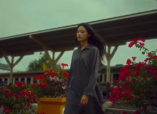 Makna Lagu Love - Wave To Earth (credit: Youtube.com/wave to earth)