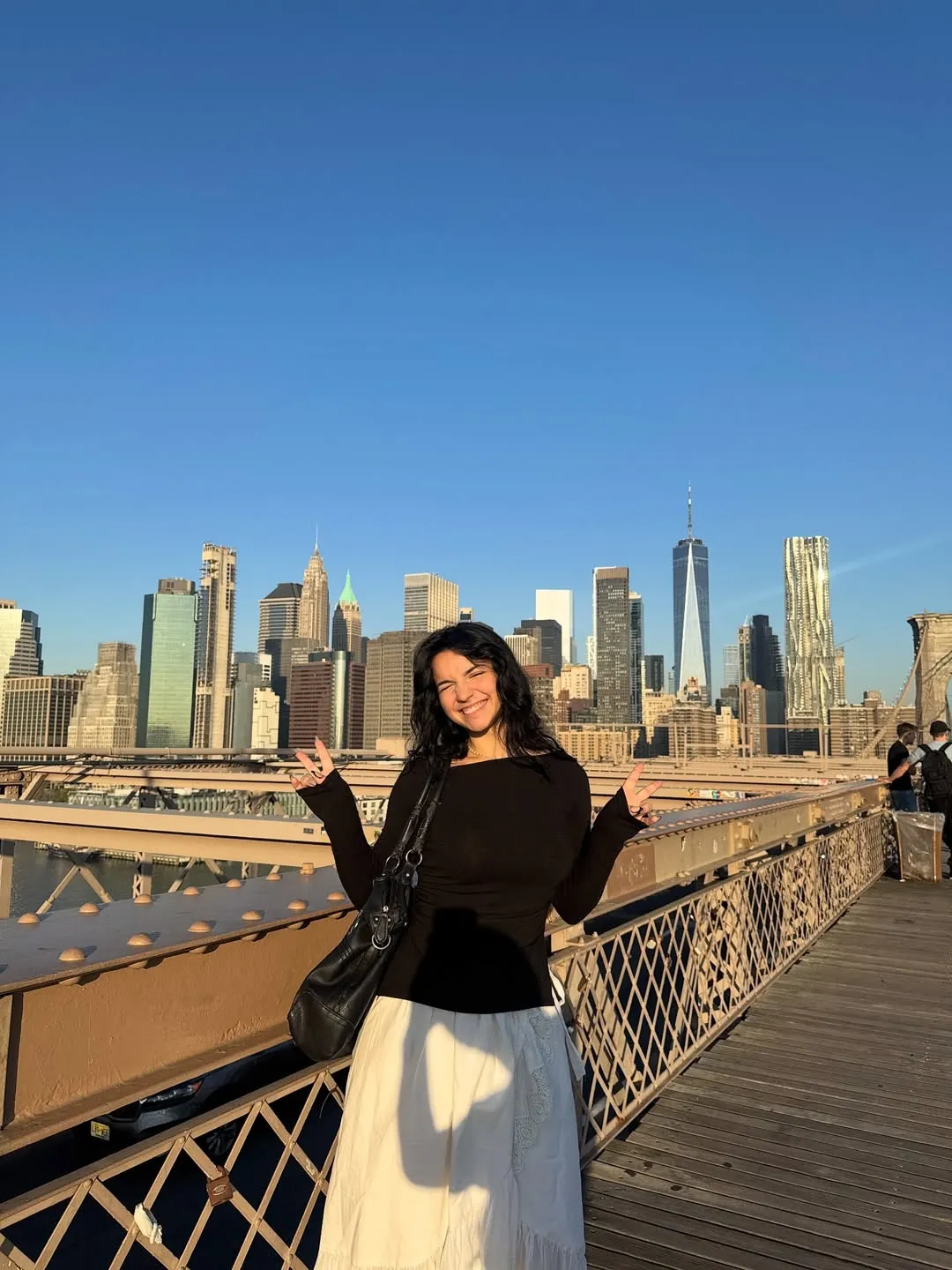 Arti dan Makna Lagu MyLA – Under the Same Moon (credit: instagram/myla.rsd)