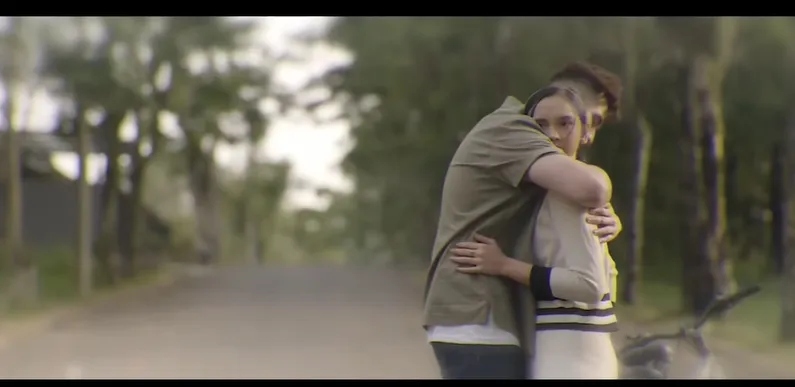 Momen emosional video musik Pesan Terakhir - Lyodra (credit: Youtube.com/Lyodra Official)