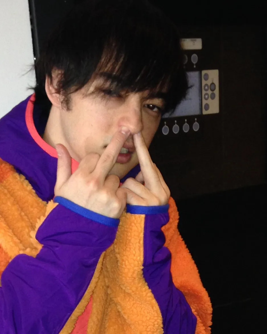 Bukan Sekadar Cinta, Melainkan Sebuah 'Sanctuary'  (credit: Instagram.com/sushitrash/)