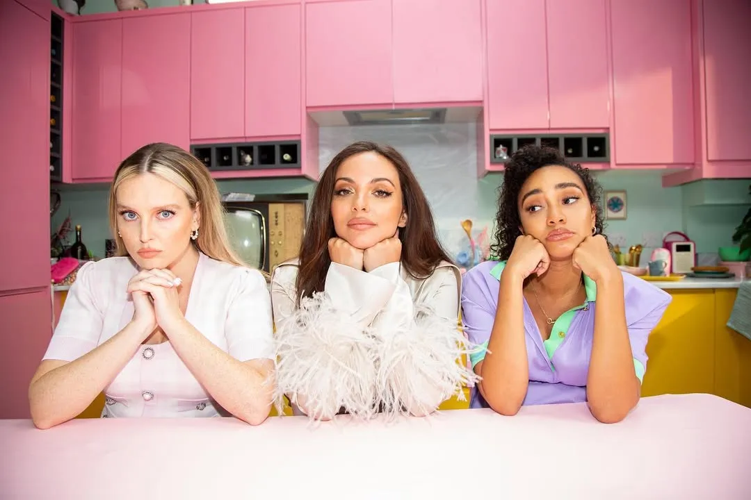 Makna lagu Secret Love Song yang menggambarkan cinta terlarang (credit:instagram.com/littlemix)