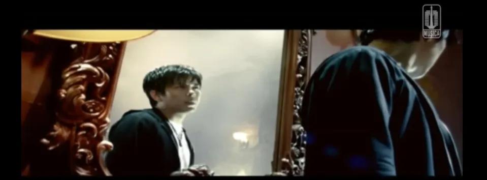 Mencintai Begitu Dalam  (credit: Youtube.com/ Musica Studios)