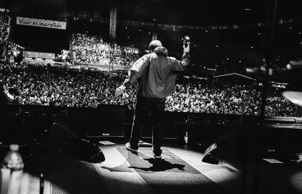 Makna mendalam Stand By Me Oasis tentang kesetiaan dan kekuatan (credit:instagram.com/oasis)