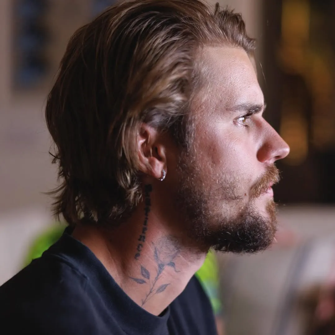 makna lagu Stuck With You/cr: instagram @lilbieber