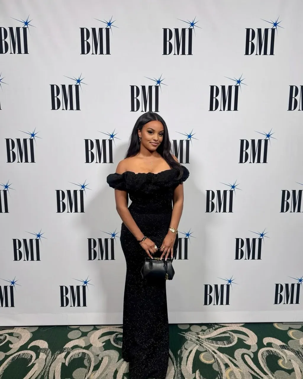Makna lagu Superficial Love Ruth B menggambarkan cinta yang tulus (credit:instagram.com/itsruthb)