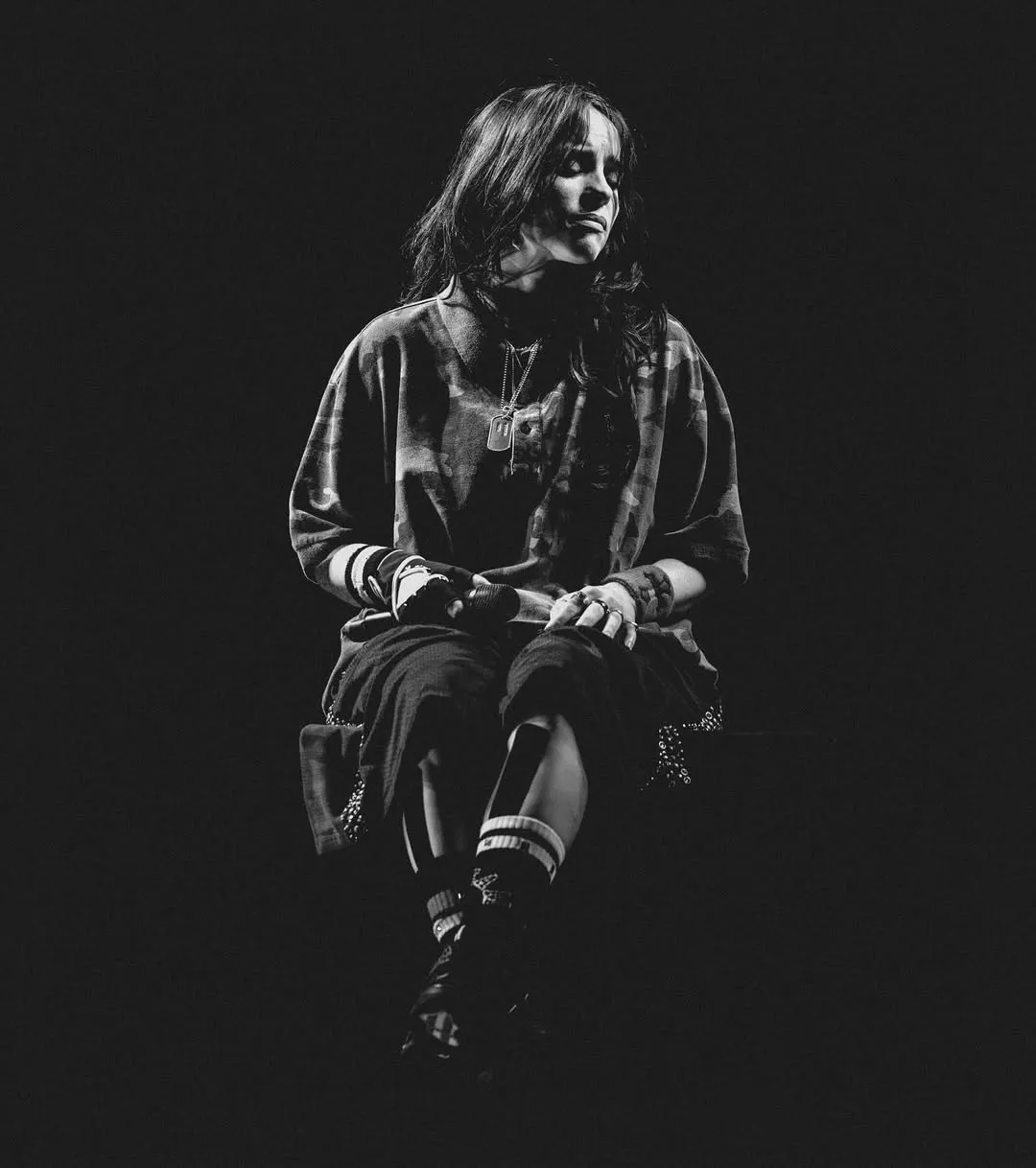 makna lagu TV Billie Eilish /cr: Instagram @billieeilish