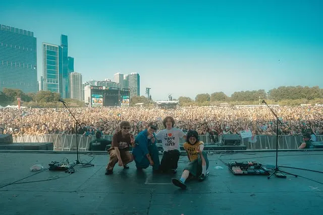 Wave to Earth (credit: instagram/wave_to_earth)