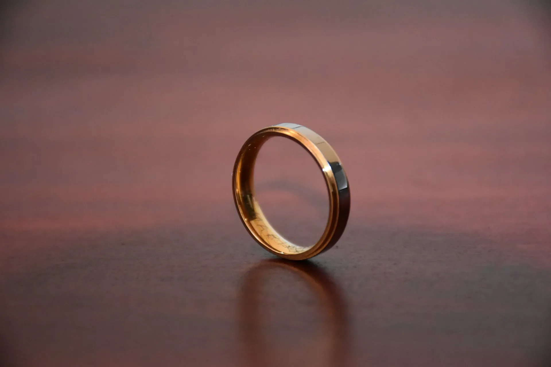 Cincin emas (credit: Unsplash)