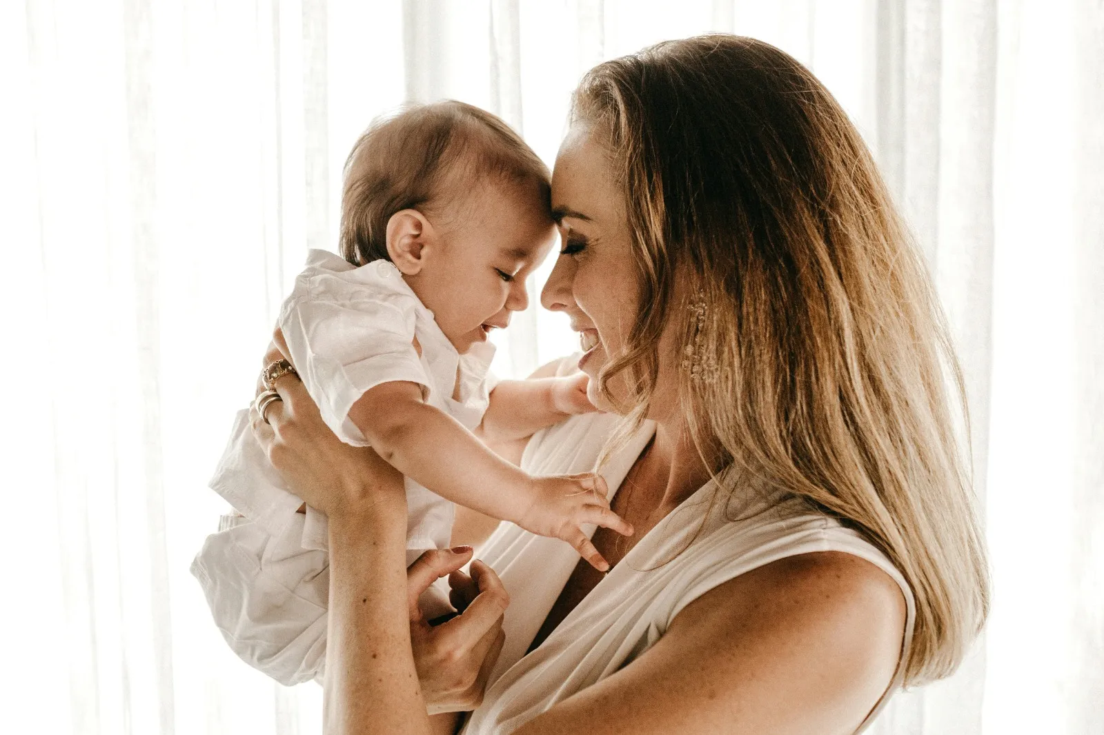 mimpi tentang bayi (credit:unsplash.com/id/@jonathanborba)