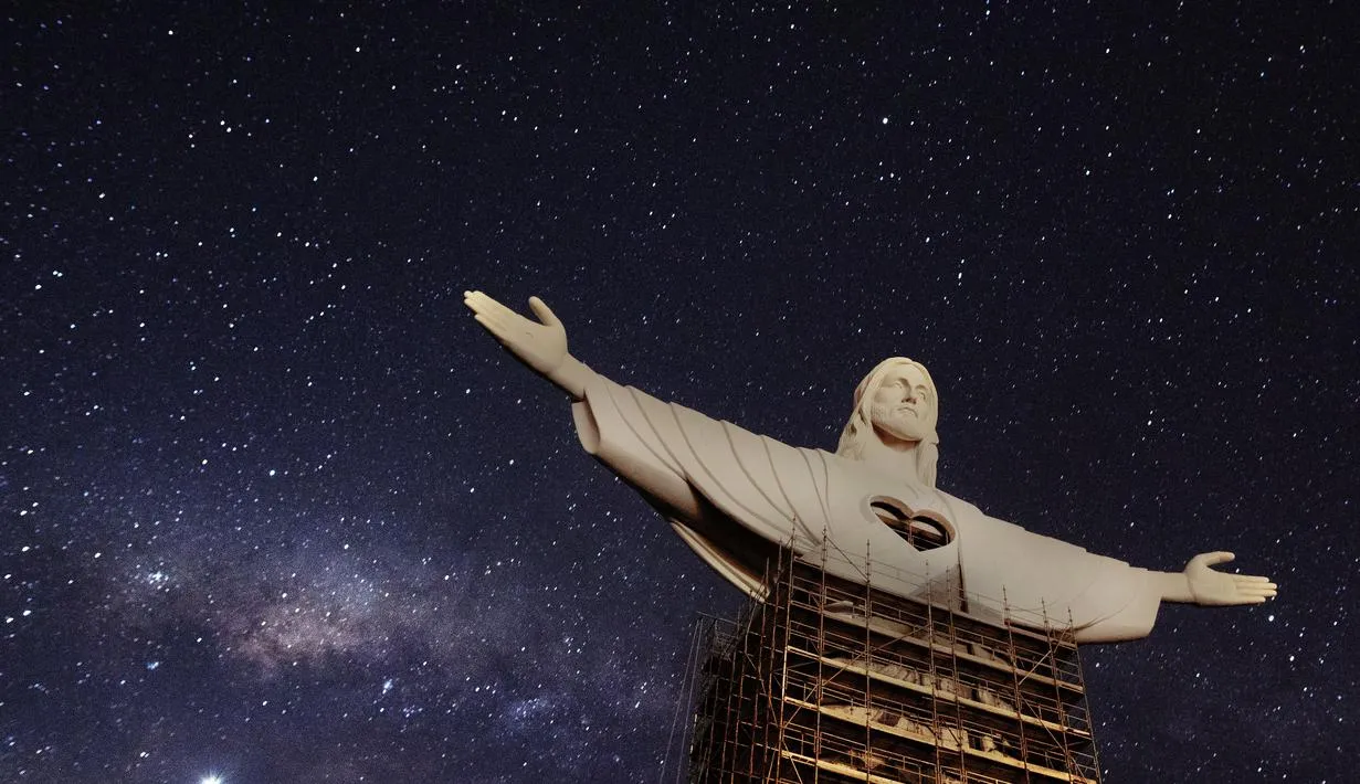 patung yesus