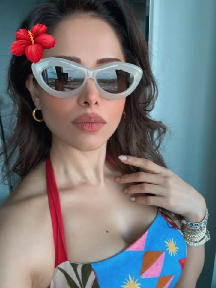 Nushrratt Bharuccha di Bali © instagram.com/nushrrattbharuccha