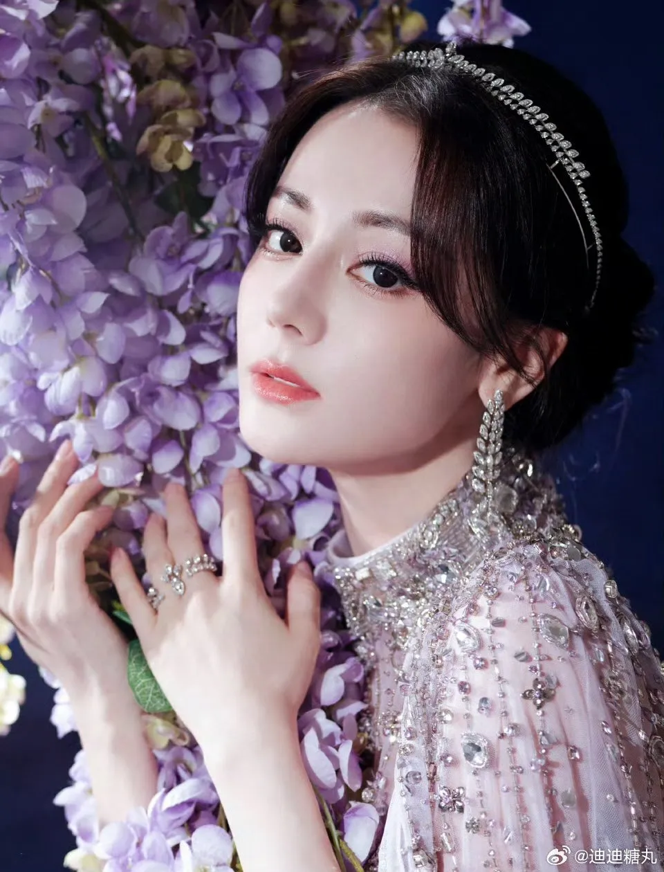 Dilraba Dilmurat - Copyright: Weibo