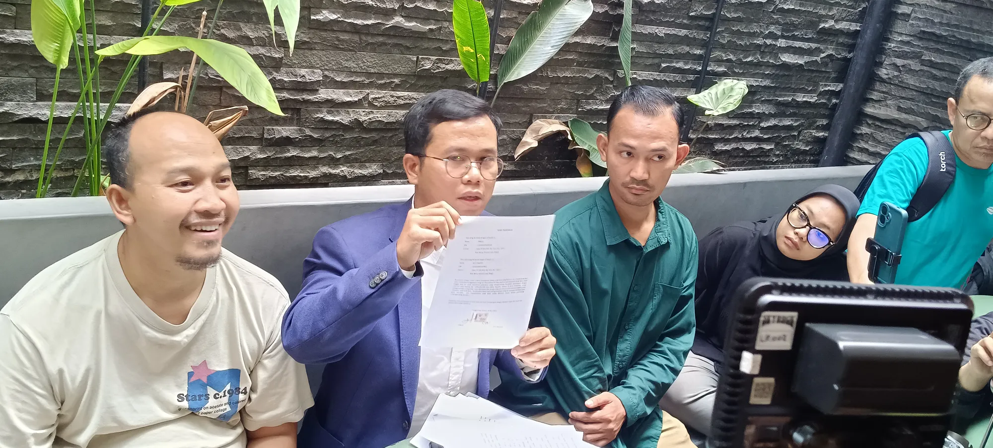 Komunikasi dengan Kantor Pajak