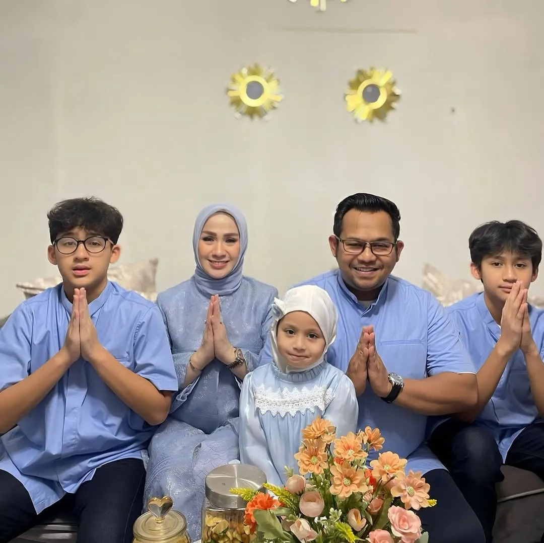 Bedu Bersama Anak-anak Tercinta (cr:Instagram.com/beddu17)