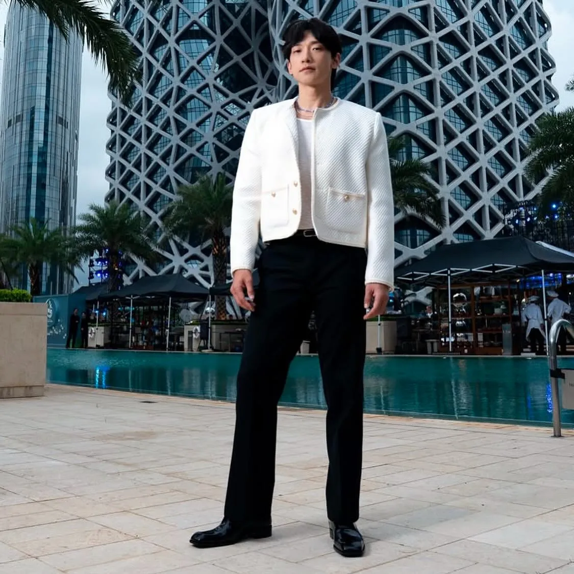 Rain masih pertimbangkan tawaran Solo Leveling (Credit: instagram.com/rain_oppa)