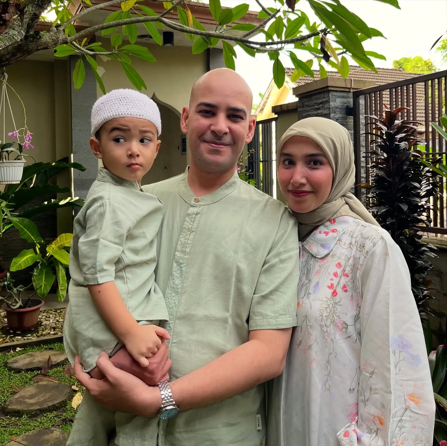 Anak Pertama Sehat