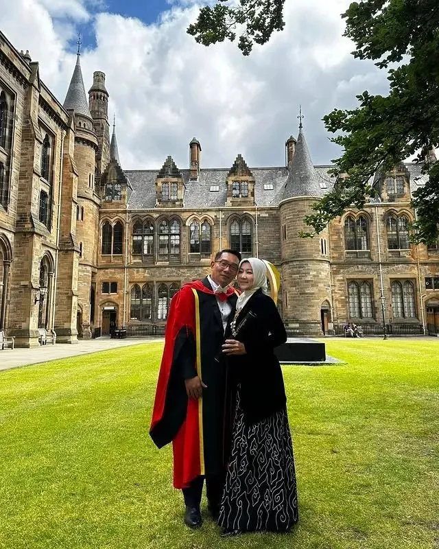 Ridwan Kamil dan Atalia Praratya sebelum bercerai © instagram.com/ataliapr