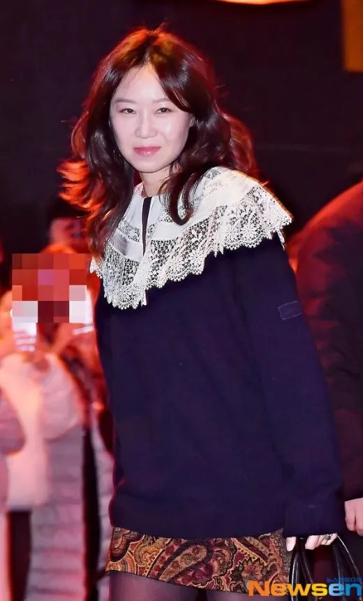 budaya baju kondangan di Korea yang simple/ credit: NEWS EN