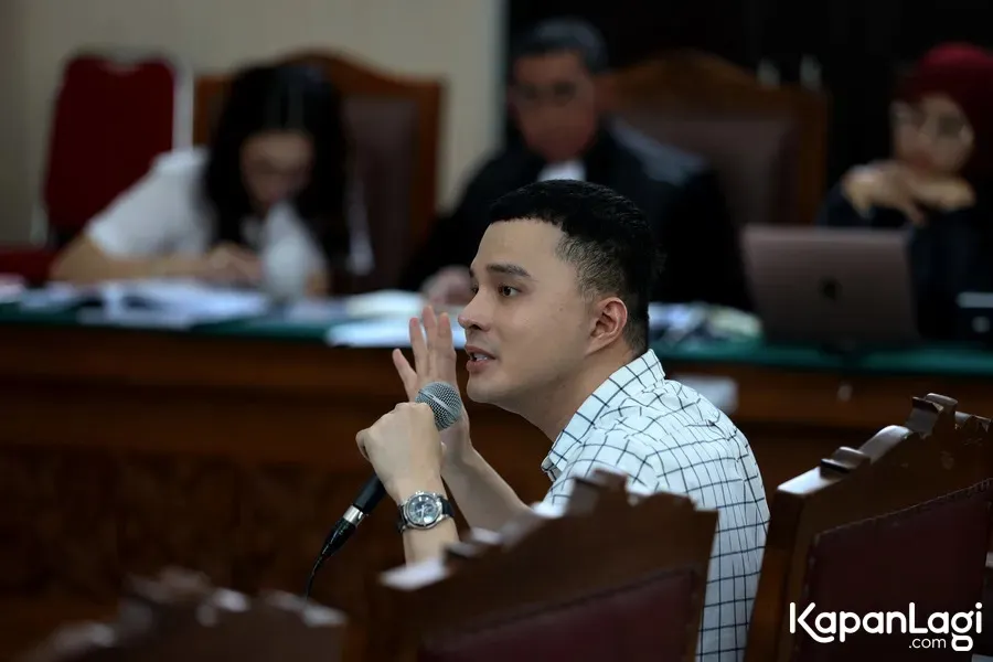 Oky Pratama berambut pendek © KapanLagi.com/Budy Santoso
