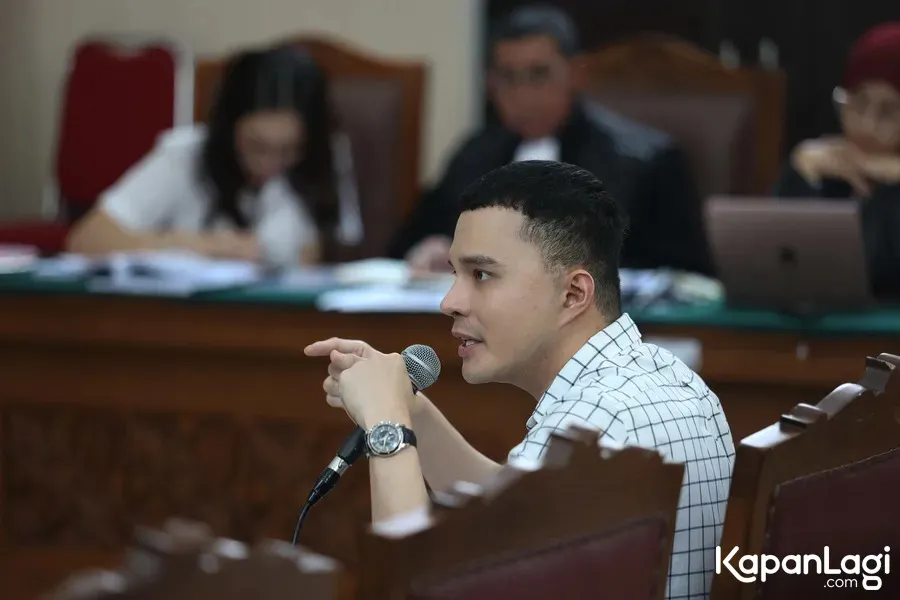 Oky Pratama pakai jam tangan © KapanLagi.com/Budy Santoso