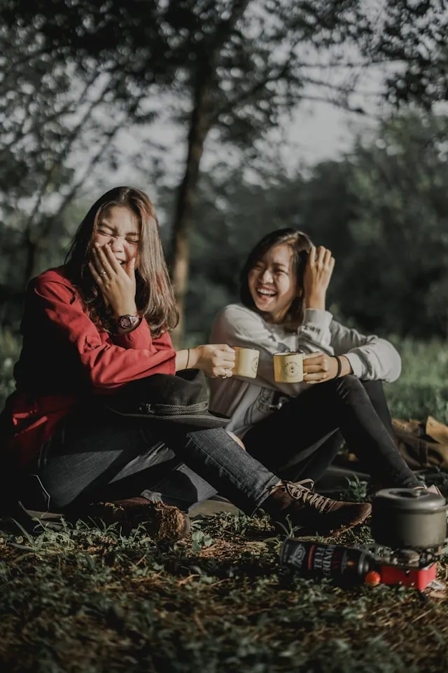 Dampak Positif Caption Jawa Lucu di Media Sosial (c) unsplash.com