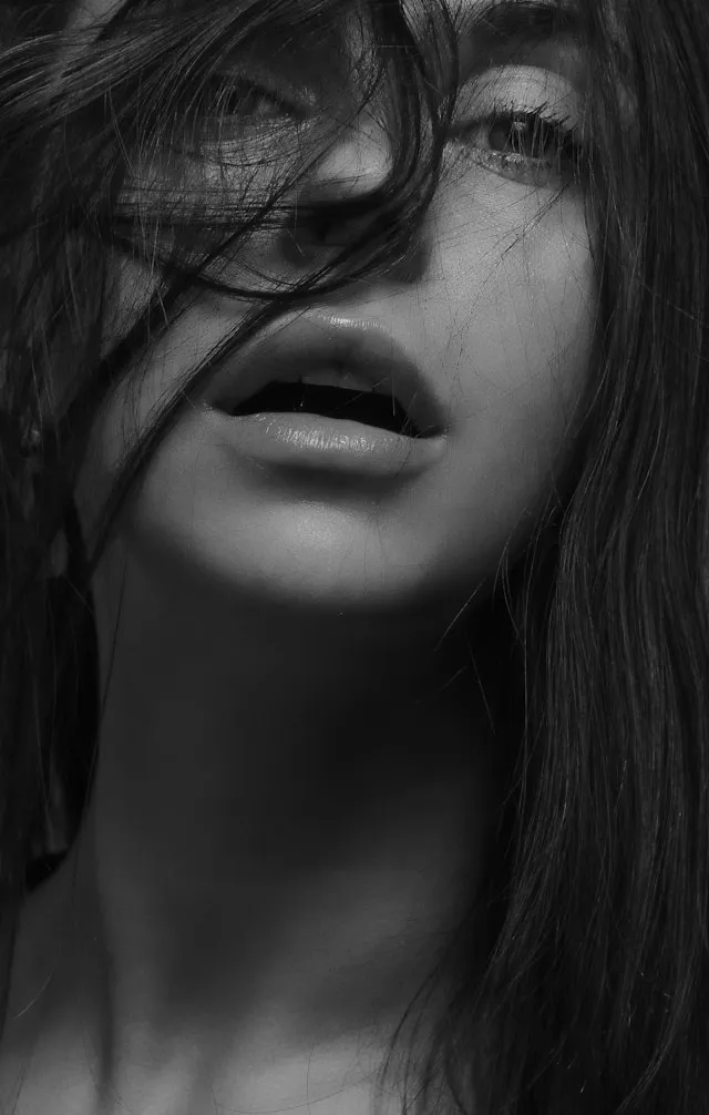 Eksfoliasi: Langkah Pertama Menuju Bibir Cerah (credit: unsplash.com)