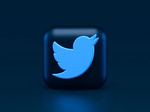 Perbedaan DM Twitter dengan Fitur Pesan di Platform Lain (c) unsplash.com