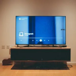 Cara Menggunakan Spotify di Smart TV (c) Ilustrasi by unsplash