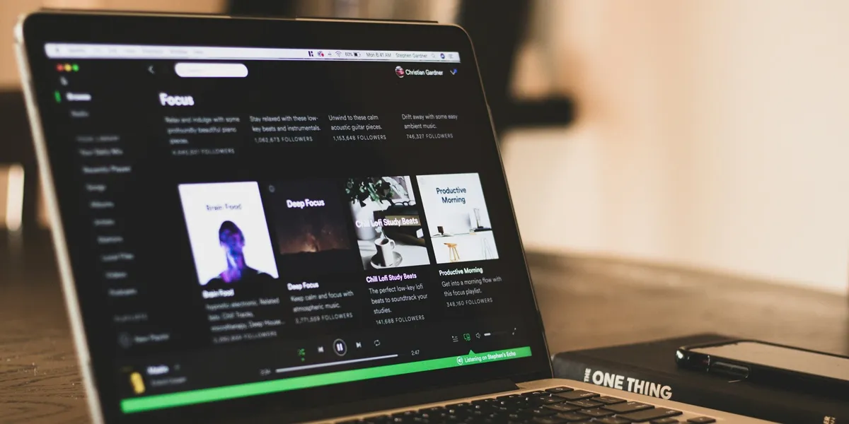 Cara Mengganti Nama Pengguna atau Nama Tampilan (credit:unsplash.com/id/@sgcreative)