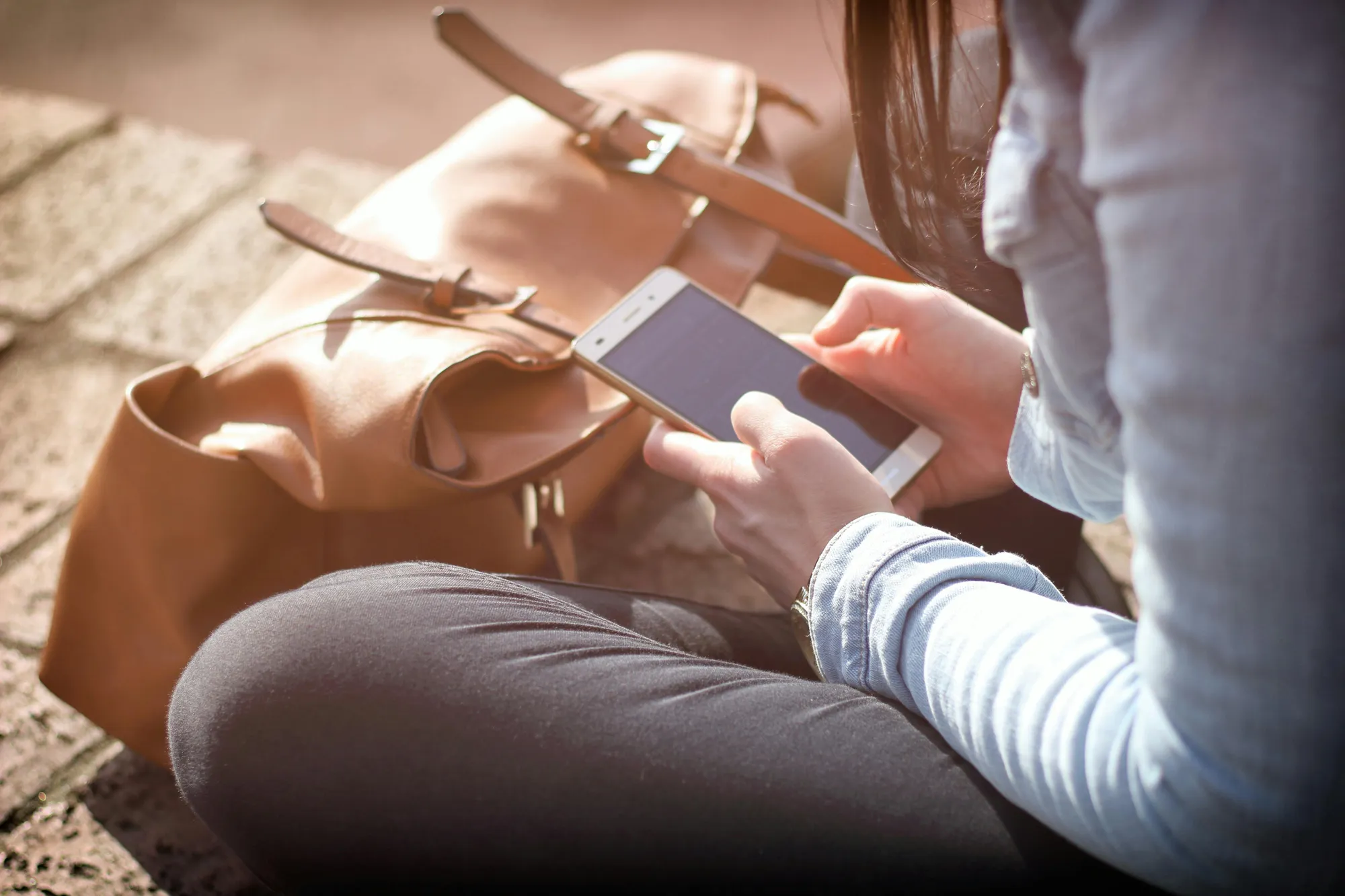 Cara Log Out Instagram di Perangkat Lain (c) Ilustrasi Pexels/Tofros.com