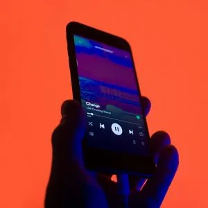 Integrasi dengan Aplikasi Lain (c) Ilustrasi by unsplash