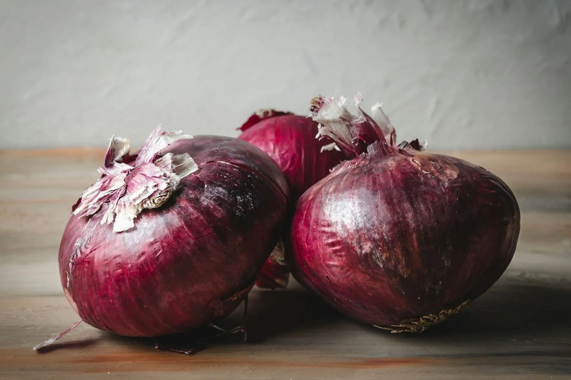 3 siung bawang merah (credit: Unsplash)