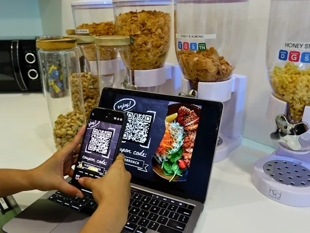 Cara Menggunakan Kode QR di HP Android dengan Kamera Bawaan (c) unsplash.com