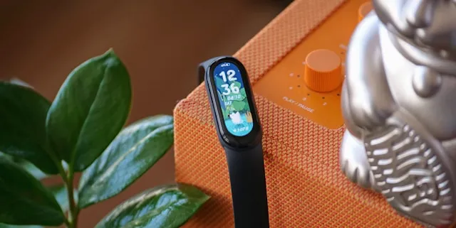 Cara Menggunakan Mi Band 3 Saat Berenang atau Terkena Air (c) unsplash.com