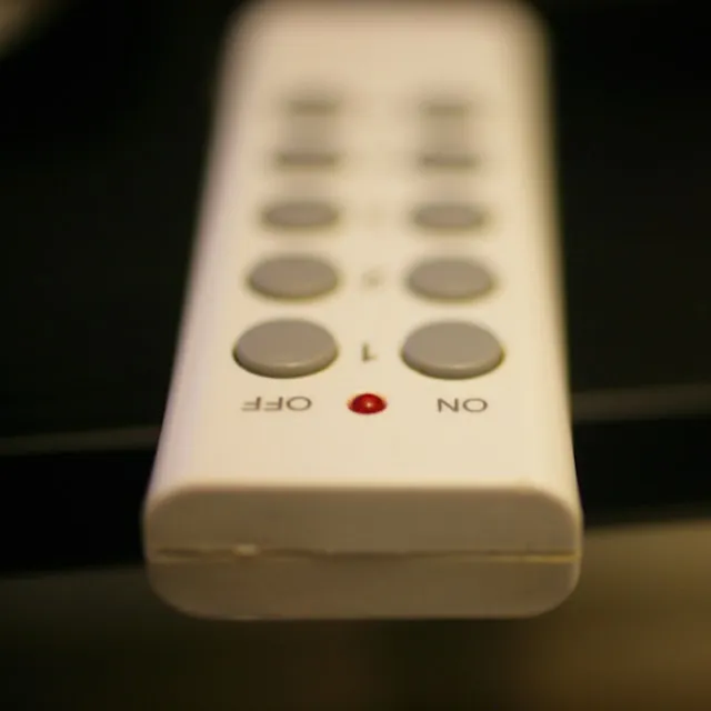 Cara Menggunakan Mode Auto pada Remote AC Samsung 1/2 PK (credit: unsplash.com)