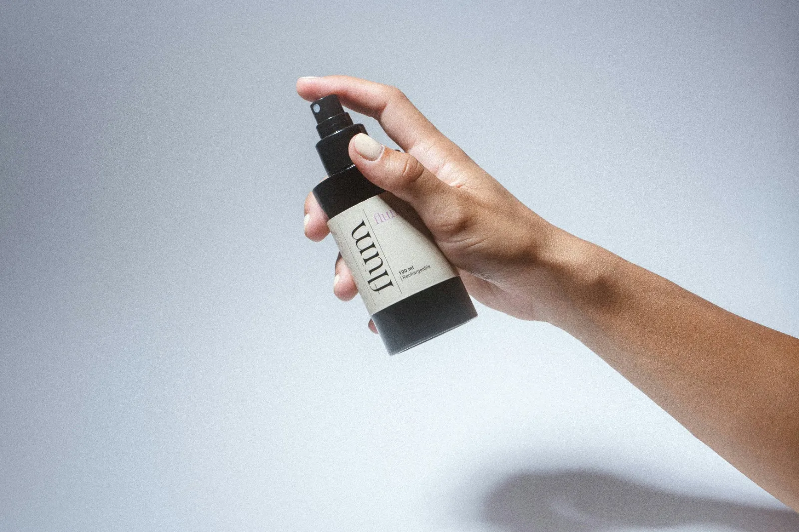 Teknik Alternatif Penggunaan Setting Spray (credit:unsplash.com/id/@flumfrance)