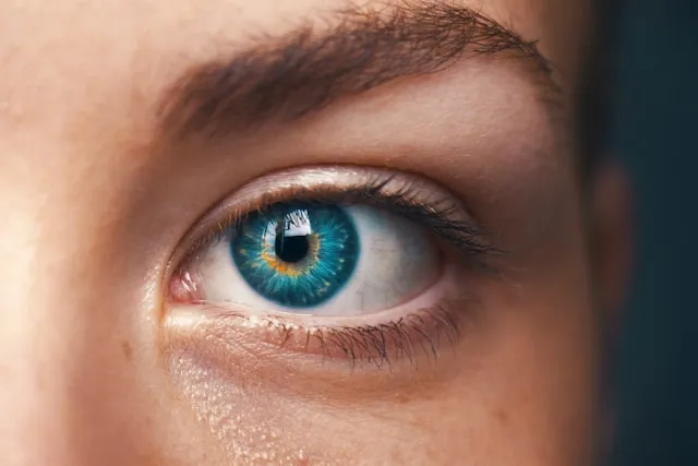 Tips Menyimpan Obat Tetes Mata agar Tetap Steril (c) unsplash.com