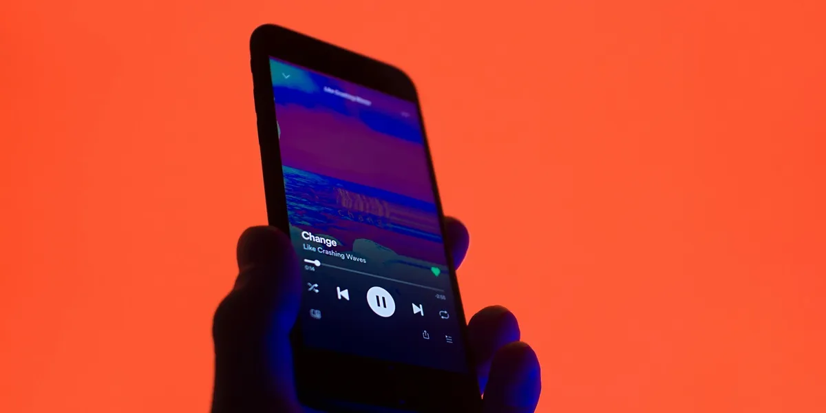 Perbedaan Metode Pembayaran untuk Berbagai Paket Spotify (credit:unsplash.com/id/@felirbe)