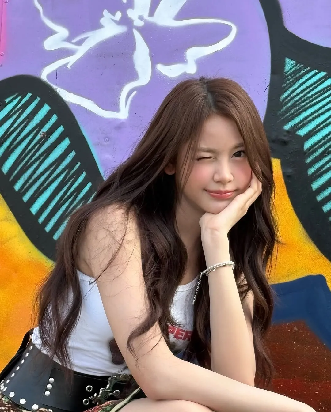 Carmen H2H tampil dan menang di mama awards/cr: Instagram @carmenita_h2h