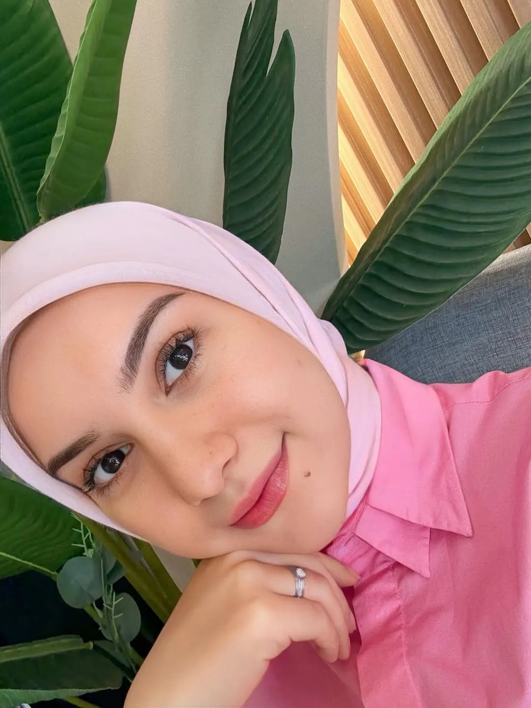 Nama Irish Bella memiliki marga dari sang ayah (credit: Instagram.com/_irishbella_/)