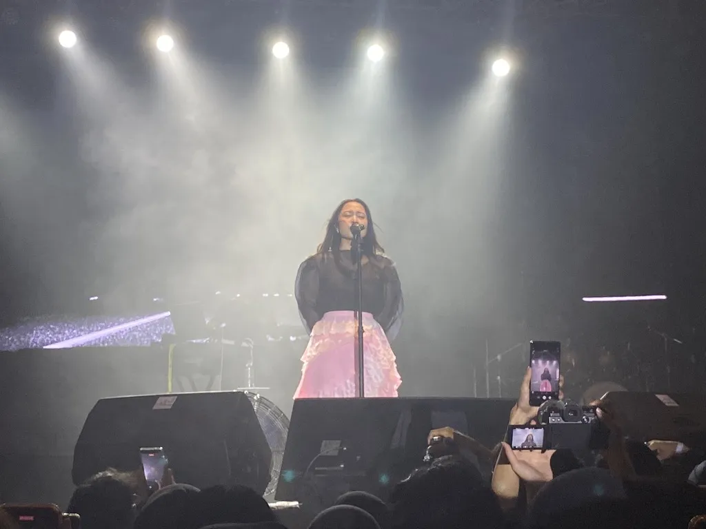 Bernadya Bawa Suasana Syahdu