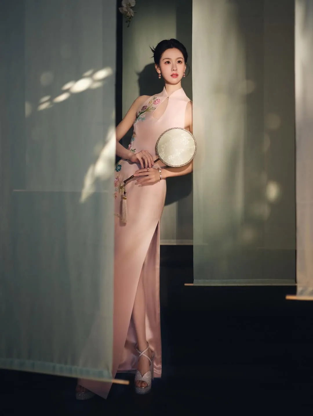 Photoshoot Chen Du Ling (instagram.com/du_chenduling)